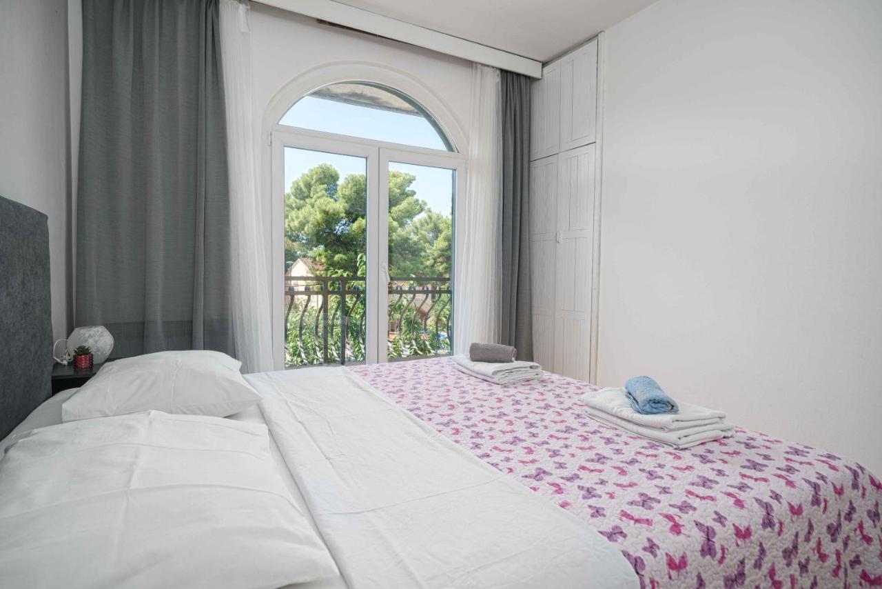 Apartments Micin Vodice Kültér fotó